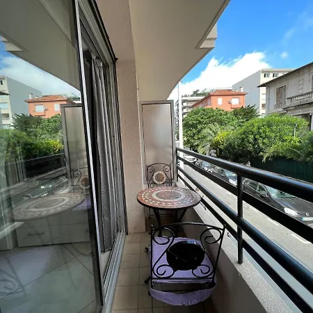 Rouaze 2, By Welcome To *